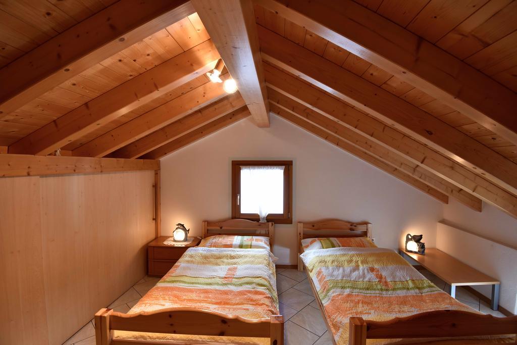 Da Erminia Bed & Breakfast Verdabbio Oda fotoğraf
