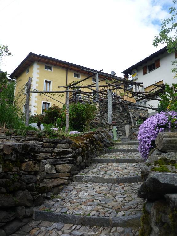 Da Erminia Bed & Breakfast Verdabbio Dış mekan fotoğraf